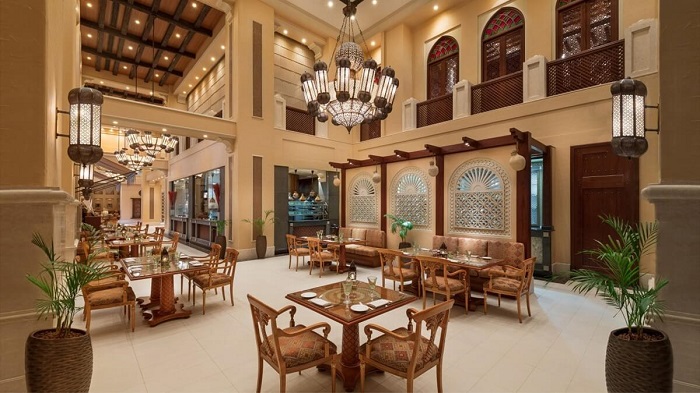 khách sạn emirates palace